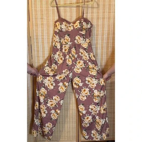 Band Of‎ Gypsies Womens XL Pink Floral Jumpsuit Padded Bust built in bra Cottage - Picture 4 of 11